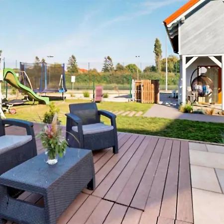 بيت للعطل Awesome In With Heated Swimming Pool كارفيا
